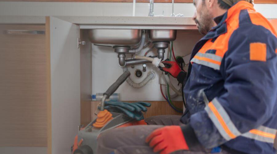Professional tankless water heater installation services in Waynesville, GA